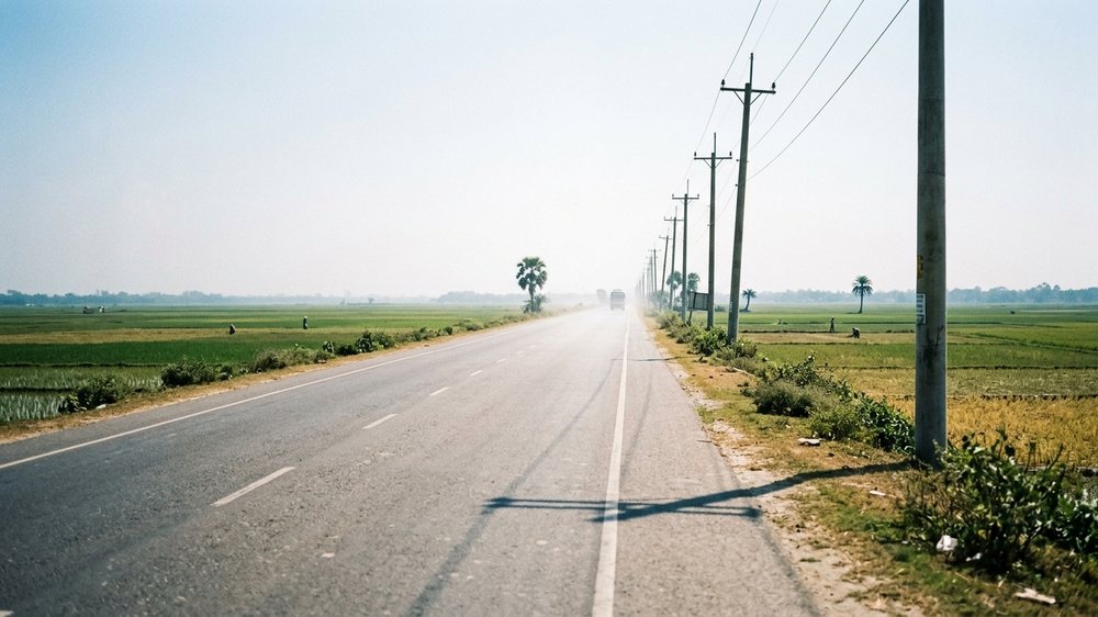 Open highway between Dhaka and Sylhet